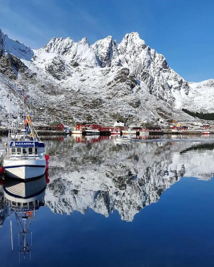 Fish Factory -The Real Lofoten Experience Ballstad Eksteriør billede